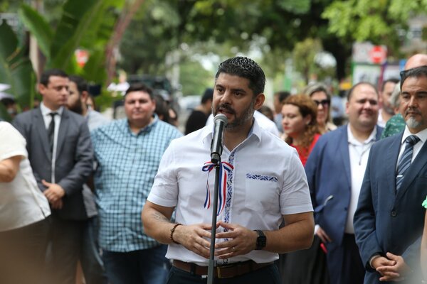 Reasignan a nuevo equipo fiscal para investigar a "Nenecho" por lesión de confianza - El Independiente