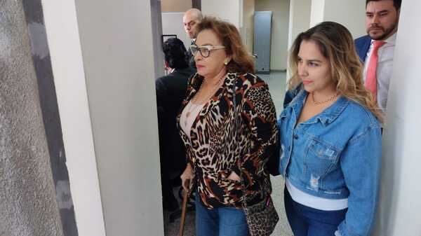 Presentan acusación contra esposa, hijo y nuera de RGD - PDS RADIO Y TV
