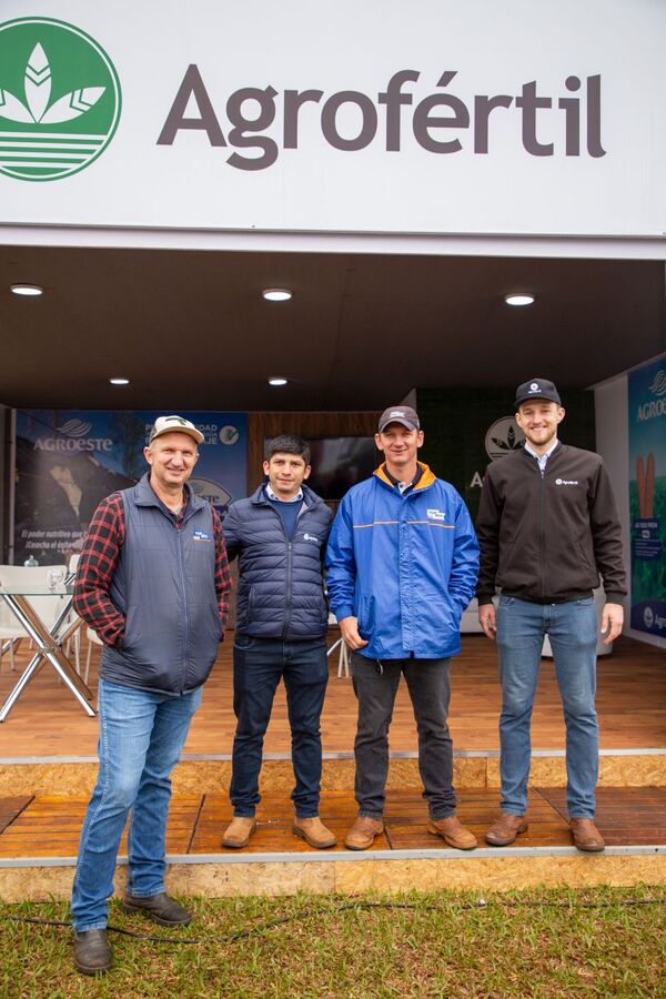 Agrofértil destaca el portafolio de híbridos Agroeste en Cooprolanda 2024