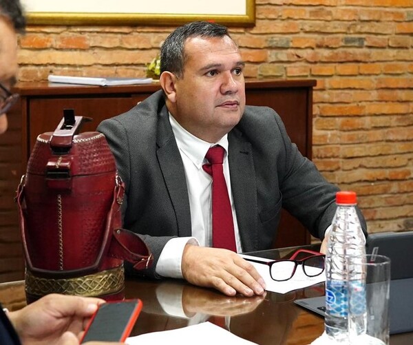 Senador Derlis Maidana: “Amparo es utilizado para todo tipo de tropelías”
