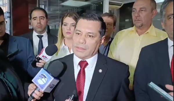 Titular de la Ande presentó una denuncia ante la Fiscalía para que investigue supuesta complicidad de funcionarios en robo de energía