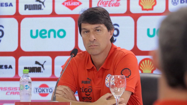 Daniel Garnero dejará de ser el DT de la Albirroja - Noticiero Paraguay