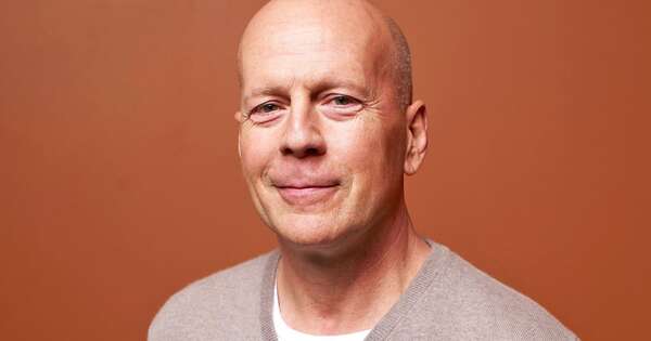 La Nación / ¡Duro de afrontar! ¿Bruce Willis ya no puede hablar?
