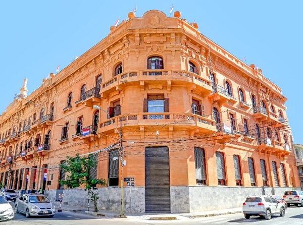 Docentes piden ser excluidos del proyecto de ley del servicio civil · Radio Monumental 1080 AM
