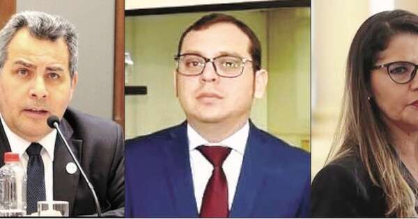 La Nación / Ovelar desnudó antecedentes de abogados de Abdo y su gavilla