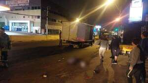 Accidente fatal: motociclista murió tras ser arrollado en Fernando de la Mora - Policiales - ABC Color