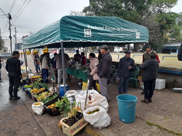 Éxito absoluto en la feria agroecológica organizada por la Pastoral Social Diocesana