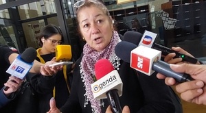 Docentes piden ser excluidos de la Ley del Servicio Civil