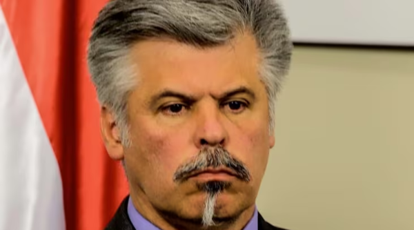 Giuzzio pide suspender su declaración y exige que Fiscalía convoque al denunciante