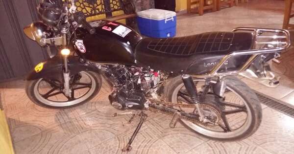 Diario HOY | Robó moto a una mujer, lo persiguieron y alcanzaron, y fue reducido a golpes