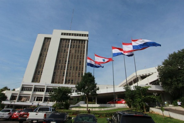 Municipalidad de Asunción publica informe de bonos solicitado por abogado - Megacadena - Diario Digital