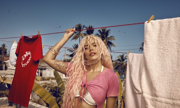 Karol G lanza el vídeo de la grabación de “Si Antes Te Hubiera Conocido” en COKE STUDIO