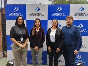 Sistemas y Gestiones S.A. presente en la 2da Edici贸n de la Expo Innovaci贸n - Revista PLUS