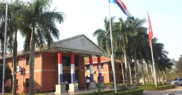Diario HOY | La UNA se posiciona entre las 300 mejores universidades del mundo