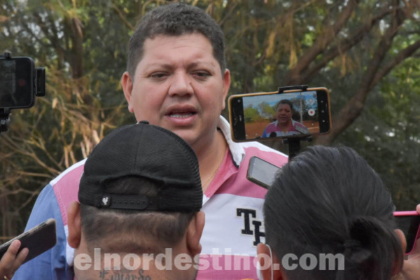 Gobernador Juancho Acosta en persona verifica trabajos de empedrado en los distritos de Pedro Juan Caballero y Zanja Pytã - El Nordestino