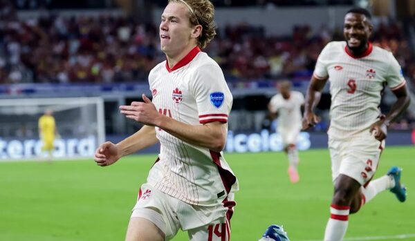 Otra vez los penales definen y Canadá va a semis contra Argentina