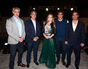 El grupo Invursa inaugura Insignia Soho 2 - Sociales - ABC Color