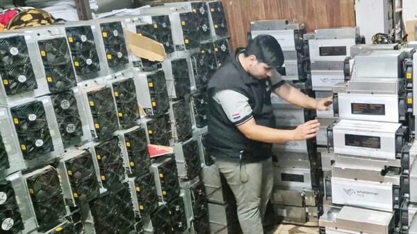 Reclamo por suba de tarifas para criptomineras llegará al presidente