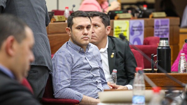 Fiscala adjunta insiste en que la imputación contra Rivas es correcta