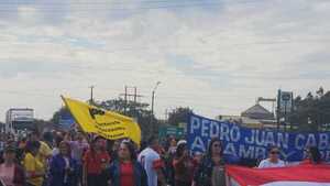 Docentes declaran protestas en cuarto intermedio y volverán a reunirse con el gobierno tras las vacaciones - Oasis FM 94.3
