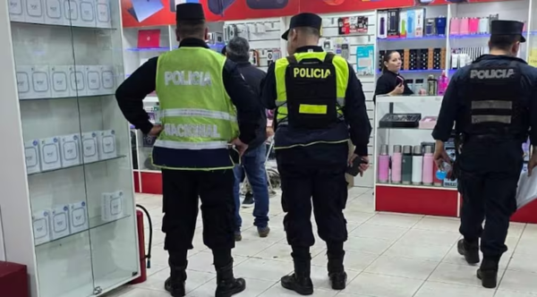 Clausuran local en CDE por reiteradas denuncias de estafa