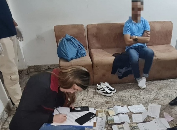 Fiscalía detuvo a presunto involucrado en explotación sexual de mujeres