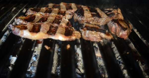 Diario HOY | Hombre muere atragantado con un pedazo de carne de asado