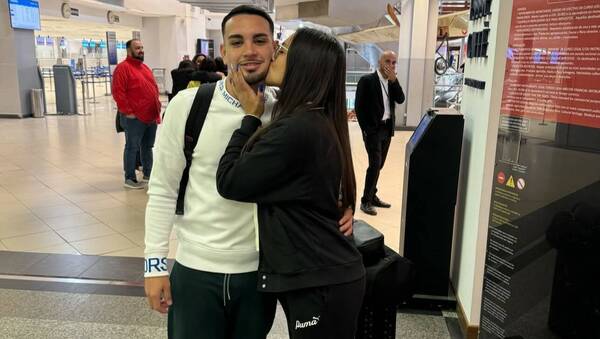 ¡Patiu! Fabrizio Peralta ho'u besito antes de volar a Belo Horizonte