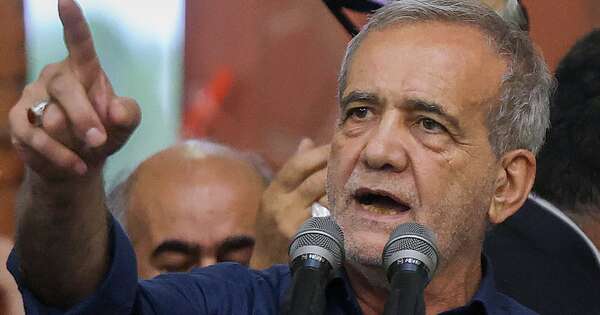 La Nación / El reformista Masud Pezeshkian ganó la presidencia en Irán