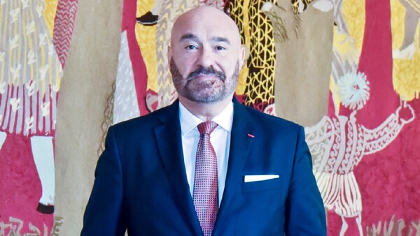 “No creo que haya un cambio radical en las políticas exteriores francesas”