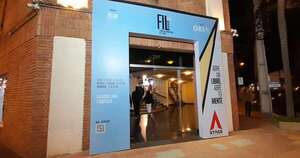 Diario HOY | Cuentacuentos en la despedida de la libroferia