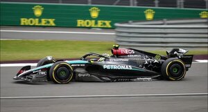 Lewis Hamilton triunfa bajo la lluvia en el Gran Premio de Gran Bretaña