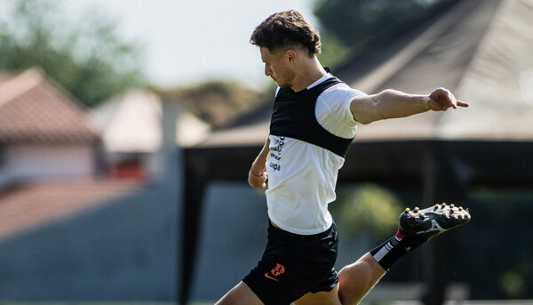 Versus / Facundo Bruera viaja con Olimpia a Argentina y... ¿se queda?