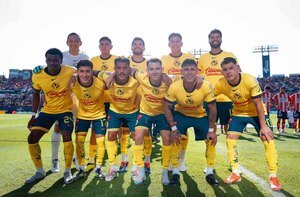 Versus / Después de su "paseo" en la Copa América, Richard Sánchez fue titular en su equipo