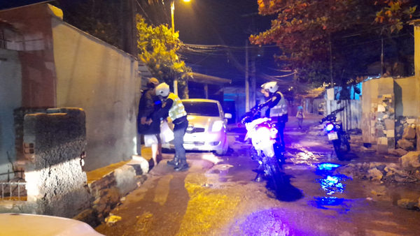 Incursión en la Chacarita termina con tres detenidos