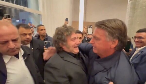 En Brasil, Milei aseguró que Bolsonaro sufre persecución judicial