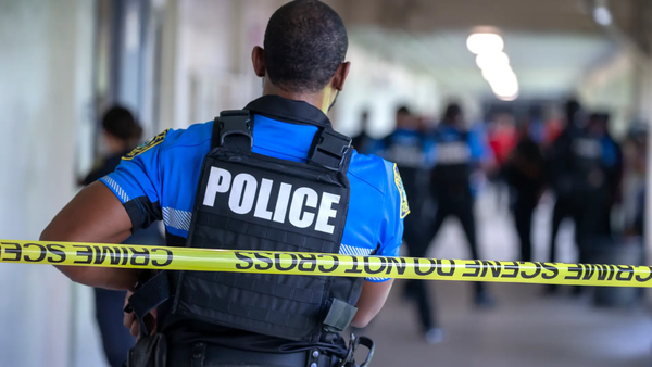 Dos muertos y 17 heridos en un tiroteo en una fiesta popular de barrio en Detroit (EEUU)