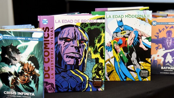 Colecciones UH presentó dos opciones para los fans de cómics