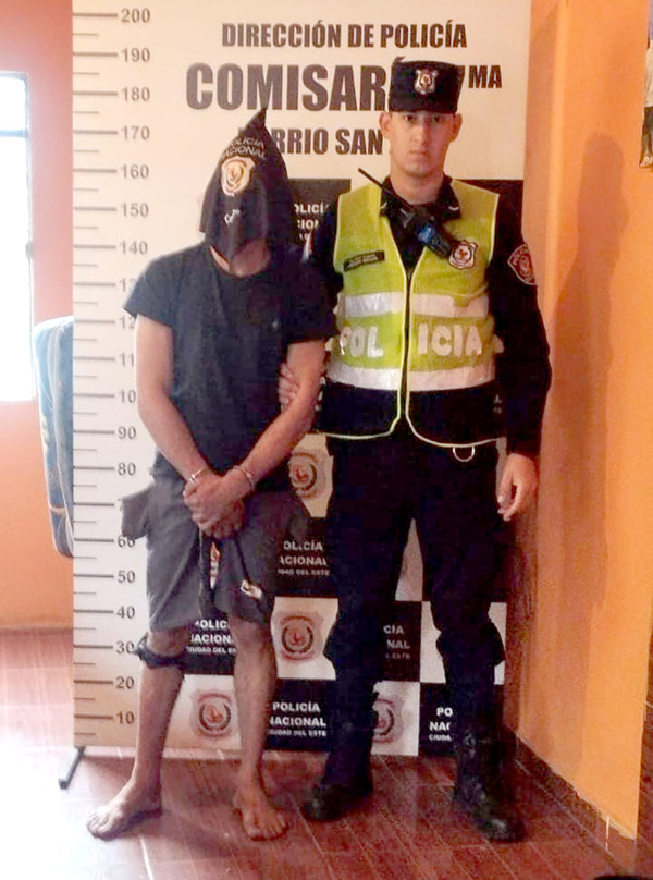 Apresan a presunto delincuente que asaltó a un trabajador de moto-Bolt - La Clave
