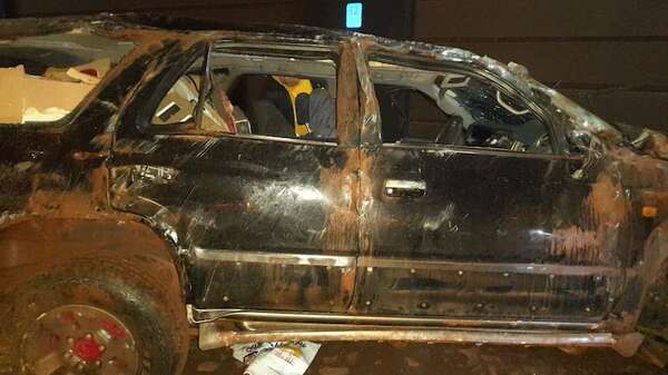 Joven muere tras vuelco de camioneta sobre la Ruta PY02 - ABC en el Este - ABC Color