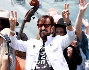 Ringo Starr cumple 84 años y esparce mensaje de “paz y amor” - Música - ABC Color