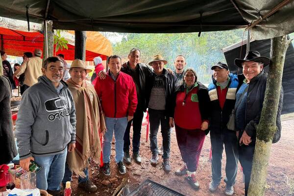 ÉXITO EN LA GRAN COMILONA POR LA SALUD EN NUEVA ALBORADA - Itapúa Noticias