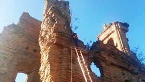 Fumigan las ruinas de Humaitá para evitar su inminente colapso