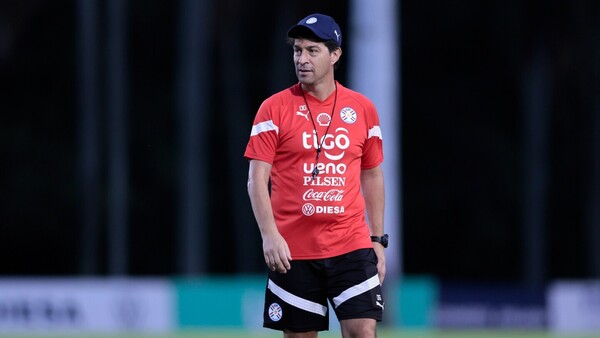 Oficial: Daniel Garnero deja de ser el DT de la Albirroja