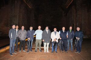 EMPRESARIOS ESPAÑOLES VISITAN LAS MISIONES JESUITICAS - Itapúa Noticias