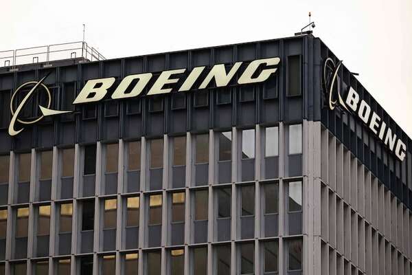 EE.UU. ordena revisar 2.612 aviones de Boeing por problemas con sus máscaras de oxígeno - Mundo - ABC Color