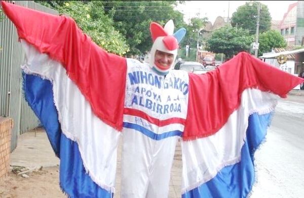 Falleció el "Pájaro Campana", símbolo de la hinchada albirroja