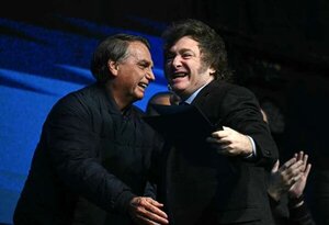 Milei sobre Bolivia: "Están dispuestos a montar un falso golpe de Estado con tal de sumar algún puntito que otro más en una elección"