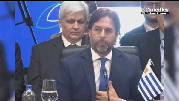 "Deberíamos estar todos los presidentes": Lacalle Pou lanza dardo a Milei en el Mercosur - ADN Digital