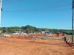 Vendedores de Cruce Tacuara cuestionan cambio de proyecto original en construcción de casillas - Nacionales - ABC Color